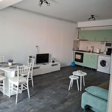 Bya Apartament Mamaia Nord Неводарі Екстер'єр фото